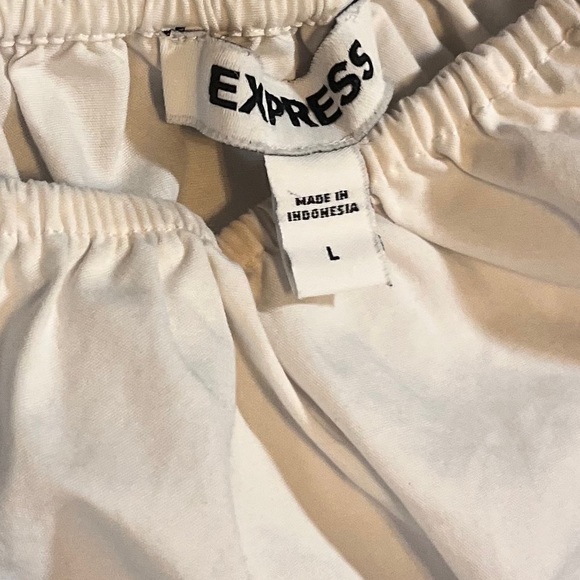 Express White Puff Sleeve Blouse - Picture 2 of 5